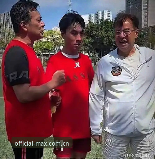 足球明星深夜狂欢事件观察：如何通过万博手机版追踪赛场内外的真实动态